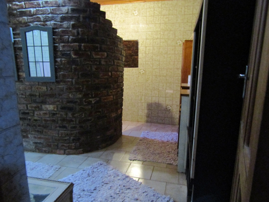 Commercial Property for Sale in Kareedouw Eastern Cape